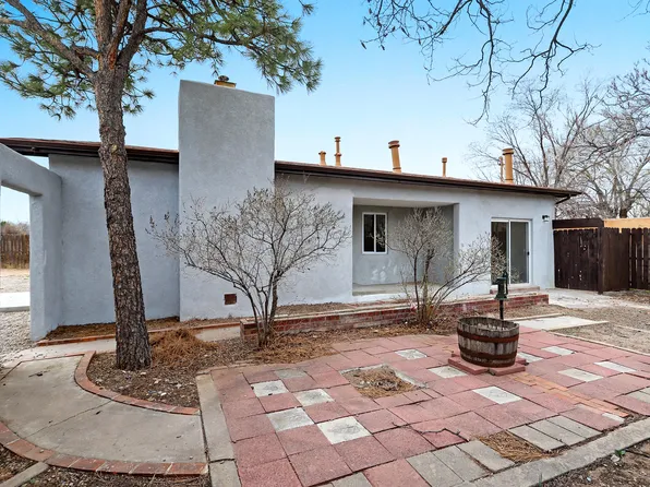 1008 Paz Del Valle Ct NW, Albuquerque, NM 87114