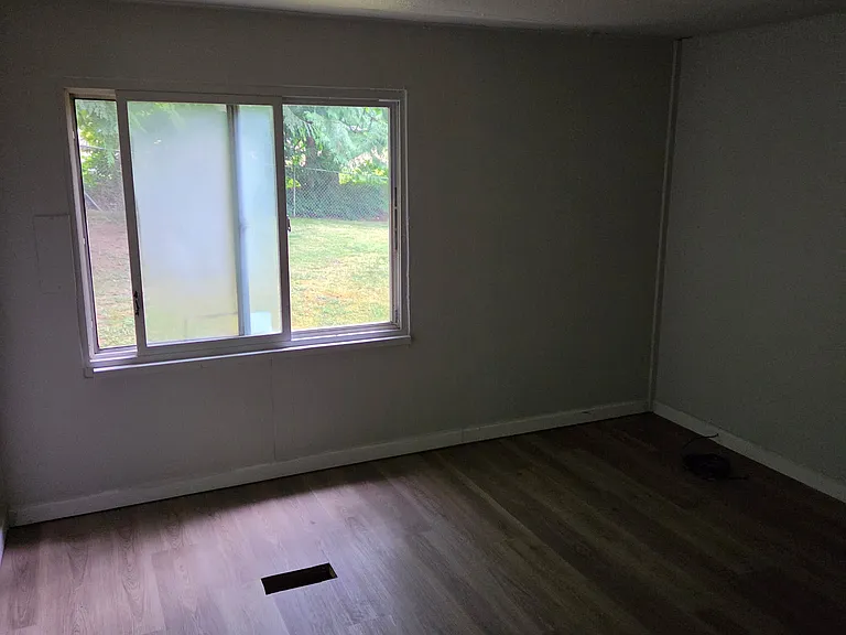 17807 Crooked Mile Rd #9 — Photo 4