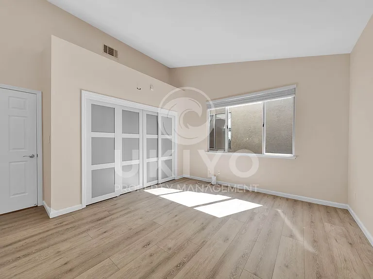 265 Potrero St — Photo 20