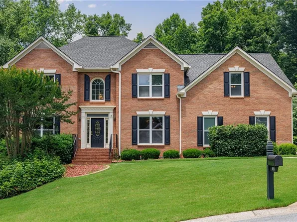 5511 Fripp Ct NW, Acworth, GA 30101