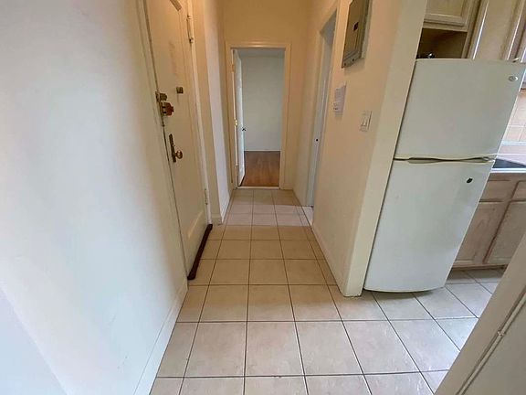 3rd image of 28-01 35th St #F6