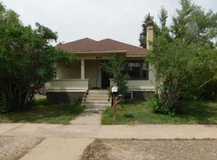 801 Lewis St, Laramie, WY 82072