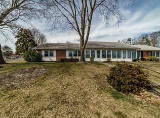 540A Portsmouth Dr, Lakewood, NJ 08701
