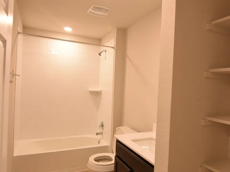 8514 Brahma Plains Rd — Photo 12