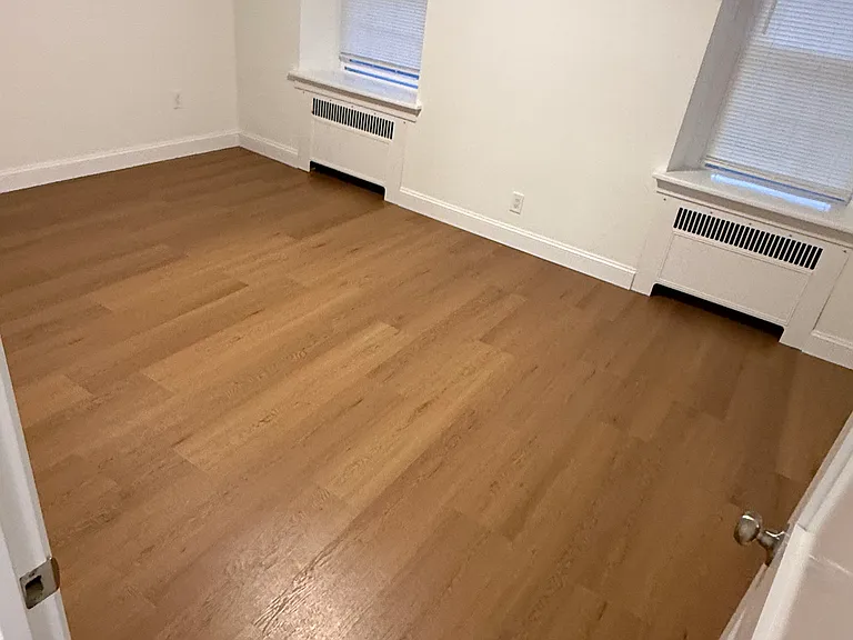 6936 Rutland St — Photo 18