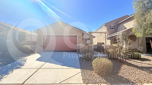 40499 W Shaver Dr Photo 1