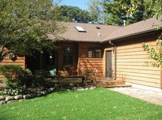 N2447 Cisco Rd, Lake Geneva, WI 53147