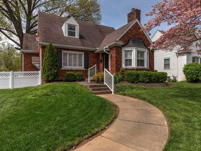 424 Browns Ln, Saint Matthews, KY, 40207