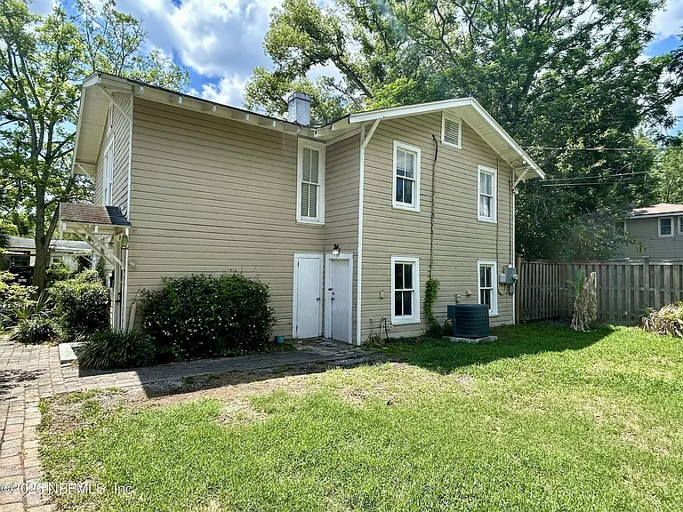 1556 Dancy St — Photo 22
