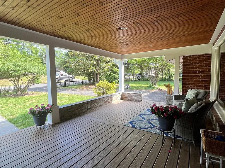 3440 Skyview Ter — Photo 9