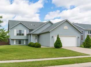 4619 Snowy Ln NW, Rochester, MN 55901