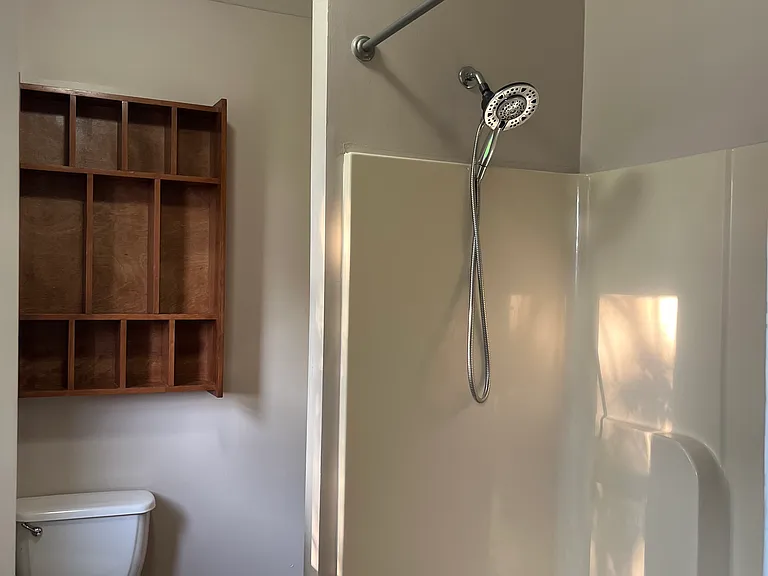 919 Henrietta St — Photo 5