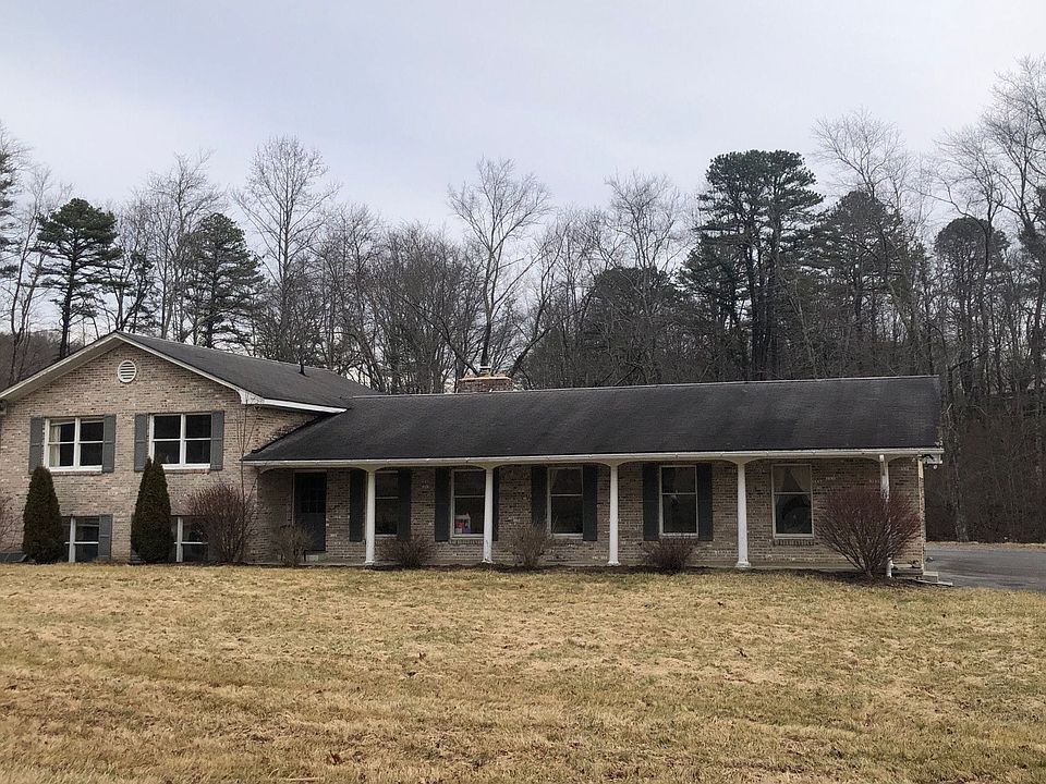 2nd image of 1721 Pisgah Rd