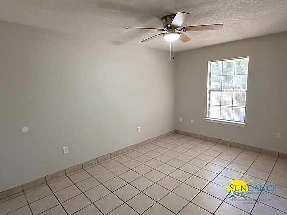 5th image of 2280 Jeannie St