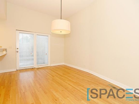 4th image of 1149 Wrightwood Avenue # 3e Top Floor