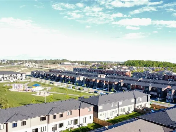 34 Westwood Ave, Barrie, ON L9J 0M6