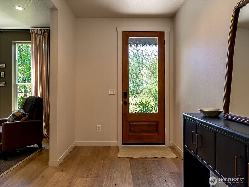 4th image of 108 Lily Lane