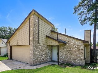 20015 Bambiwoods Dr, Humble, TX 77346