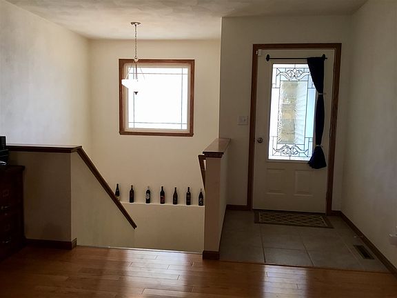 3rd image of 5718 Jackies Dr