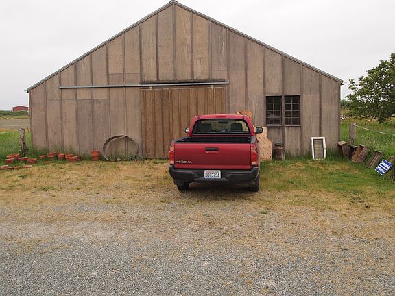 Barn