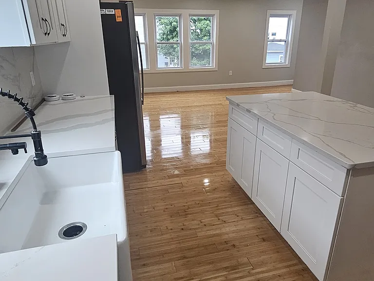 69 Cutler St #2-C — Photo 3