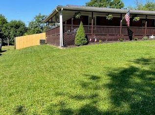 221 Sullivan Ln, Frankfort, KY 40601