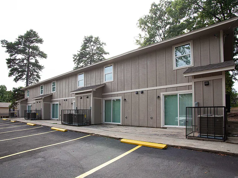 8906 Morris Manor Dr #6 — Photo 12