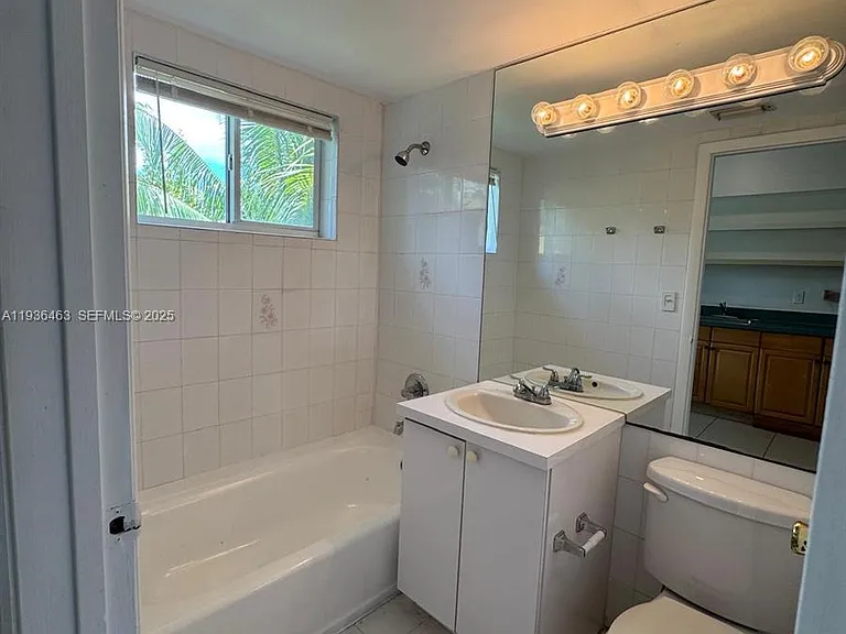 680 NE 88th Ter #11 — Photo 6