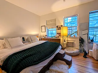 Rented by Manhattan Spaces