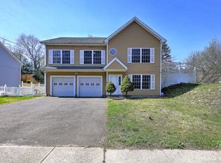 625 Evers St, Bridgeport, CT 06610