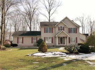 18 Spring Creek Dr, Cortland, OH