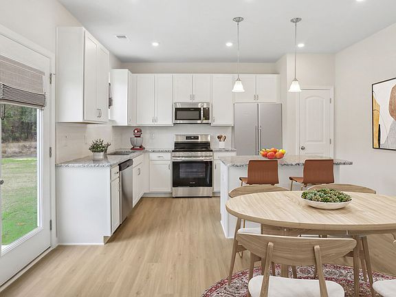 The Lawson - Breakfast and Kitchen