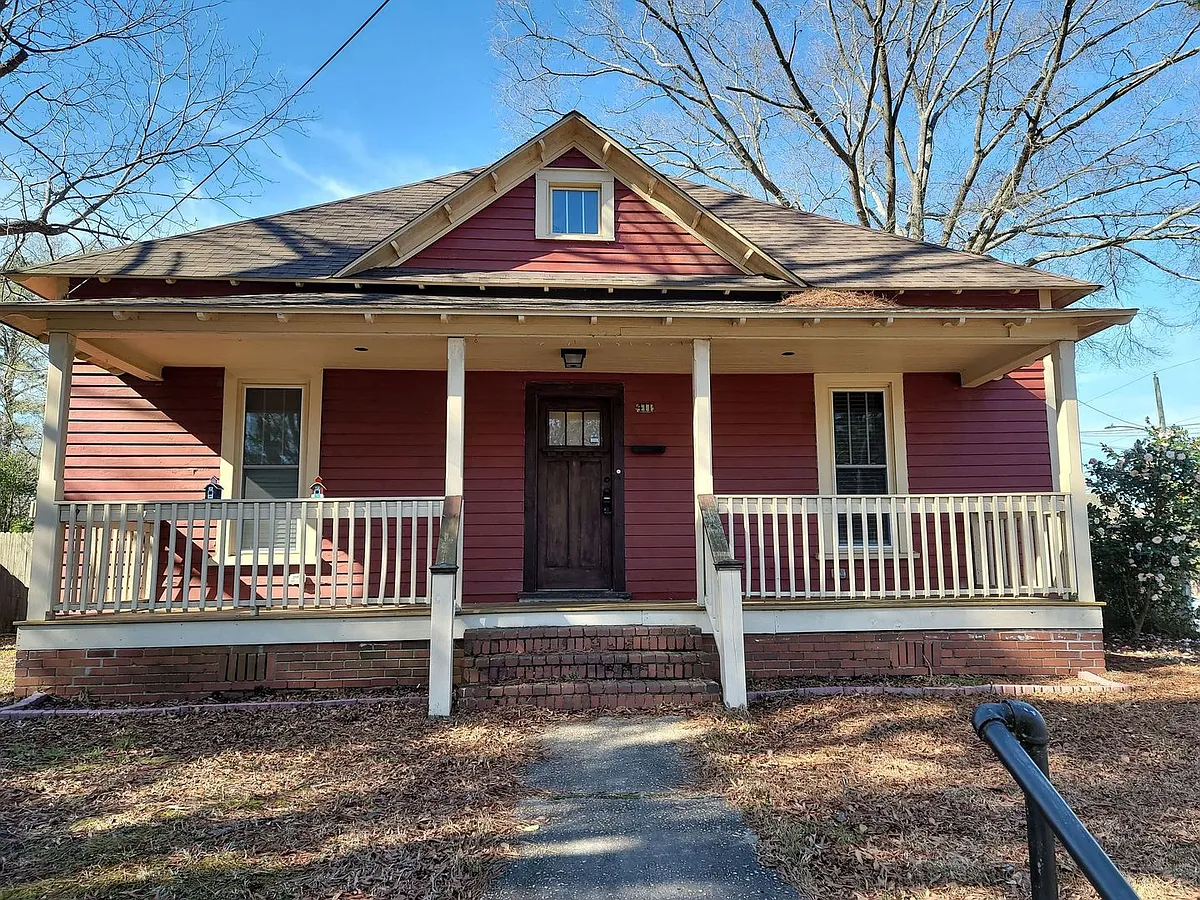 Building Photo - 411 N Steele St
