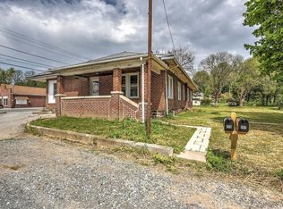 207 Falmouth Rd, Bainbridge, PA 17502