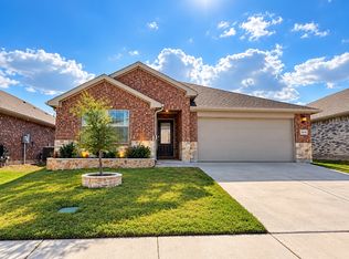 10549 Katalpa Dr, Fort Worth, TX 76179