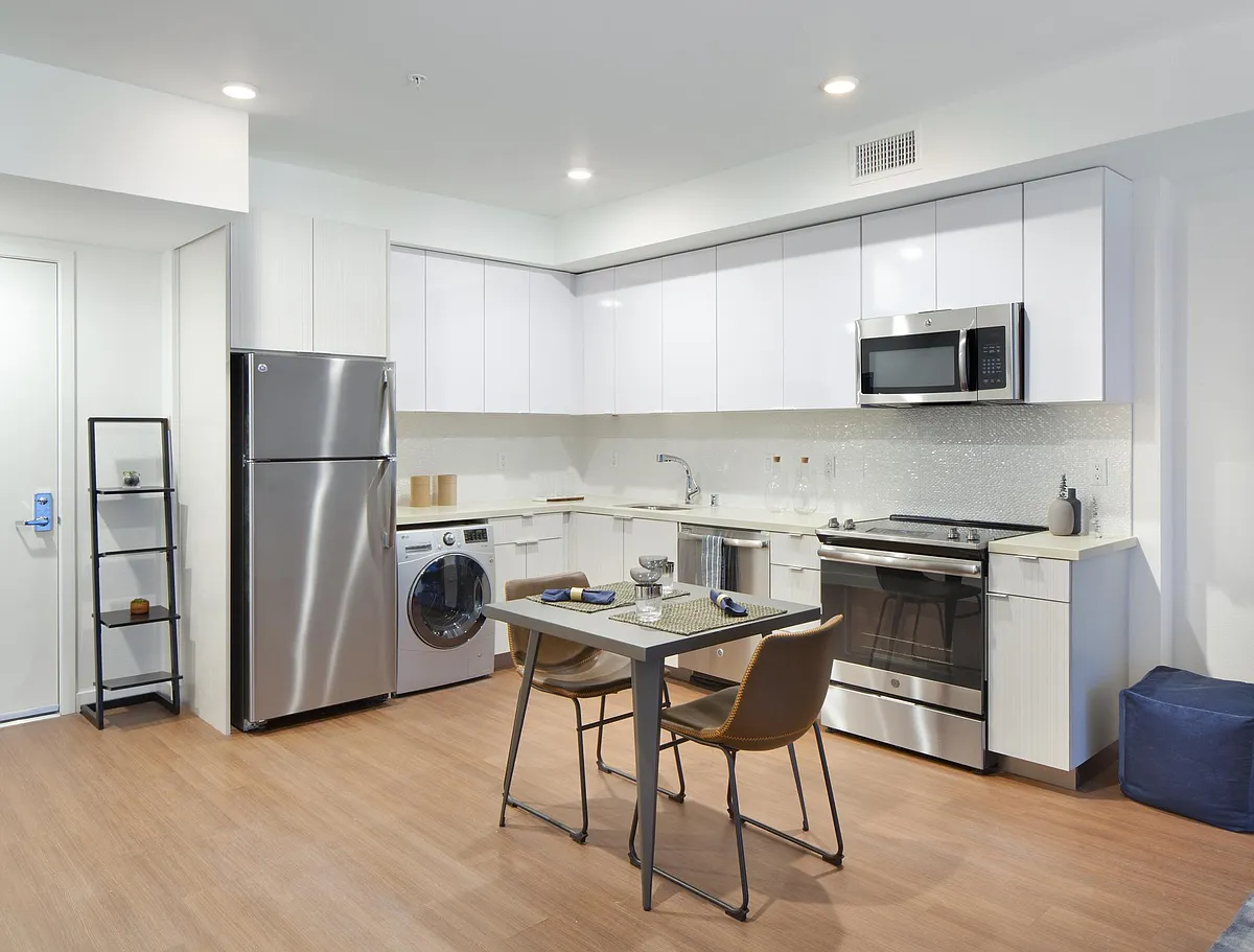 Luna Apartments in Los Angeles 2,150+ per month HotPads