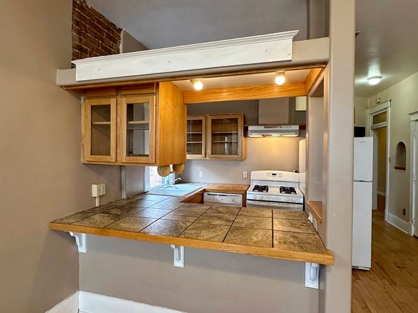 1008 Central Ave SW APT D