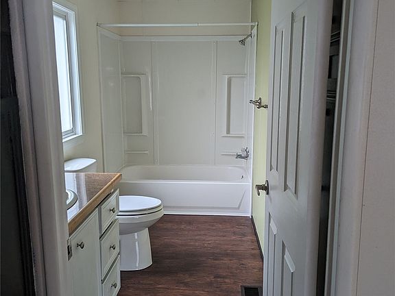 3rd image of 7300 32nd Avenue NE #42