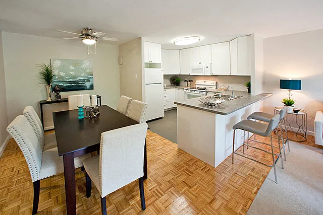 3 Leaside Dr — Photo 6
