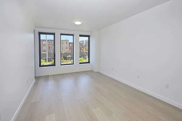 Rented by Tim Simmons Properties | media 28