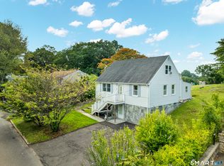 143 Red Oak Road, Bridgeport, CT 06606