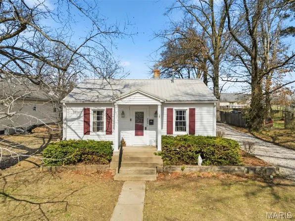 809 Lincoln St, Elsberry, MO 63343