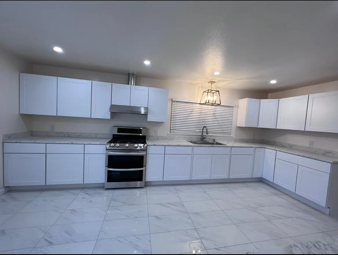 3308 Concord Blvd — Photo 2