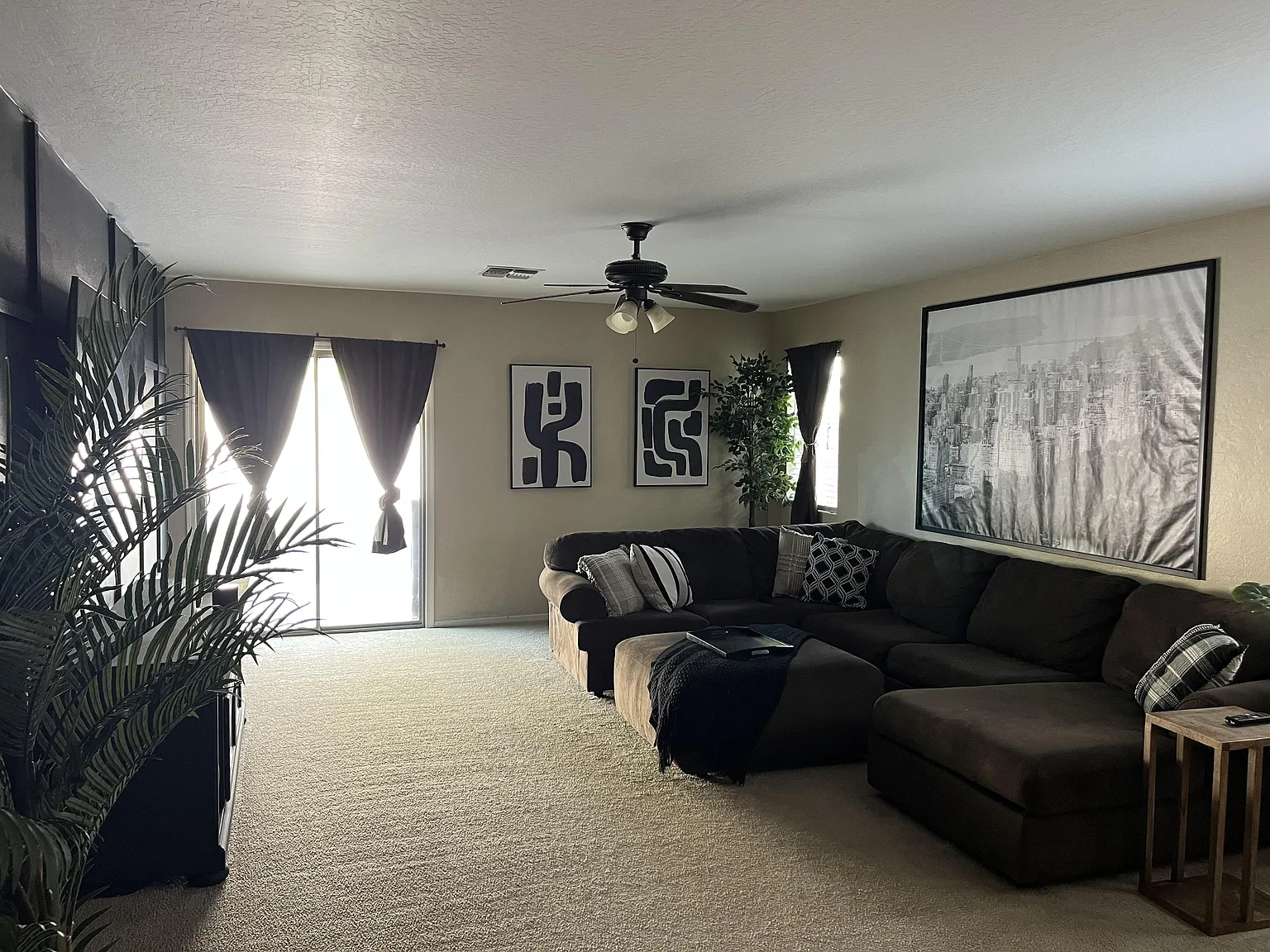 4 bed, 2.0 bath, 1664 sqft, $1,620 — Photo 3