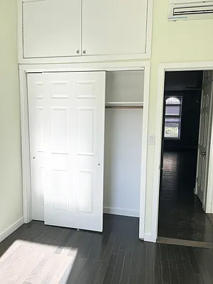 Rented by Sprint Realty | media 23