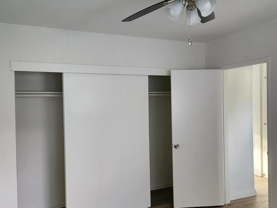 South Bedroom with closet