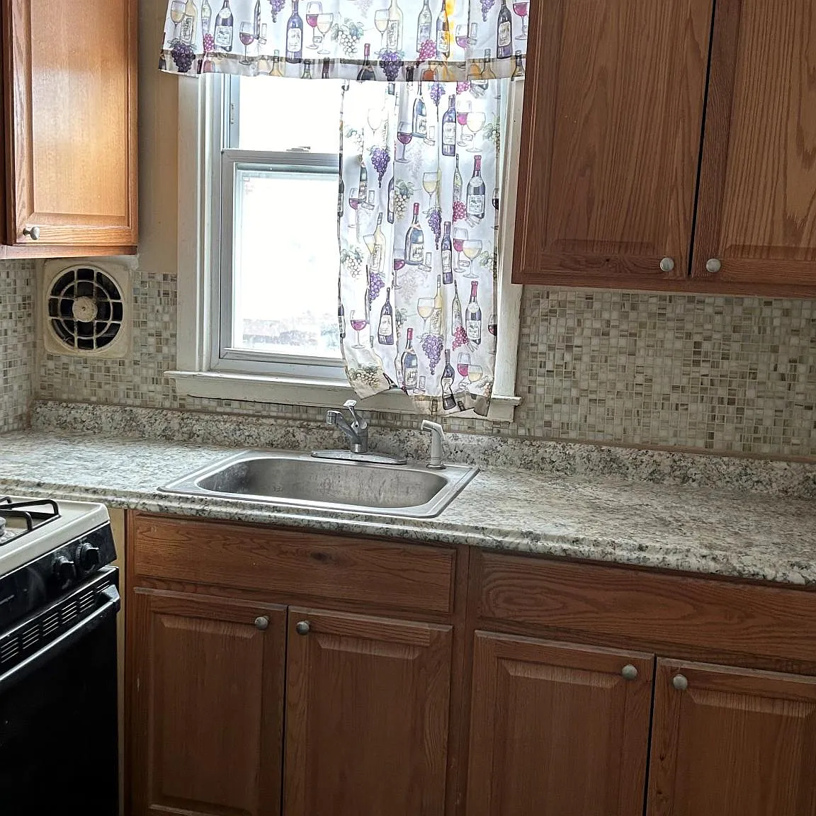 2 bed, 800 sqft, $1,350 — Photo 3