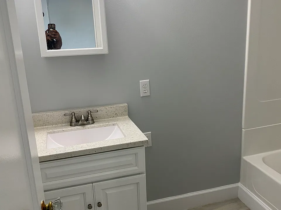 1 E Garfield St #5