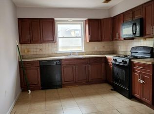 365 Johnson Ave, Newark, NJ 07112