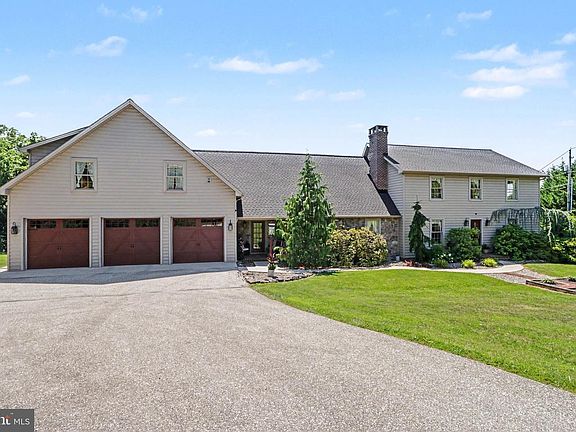 2nd image of 5020 Zeiglers Church Rd